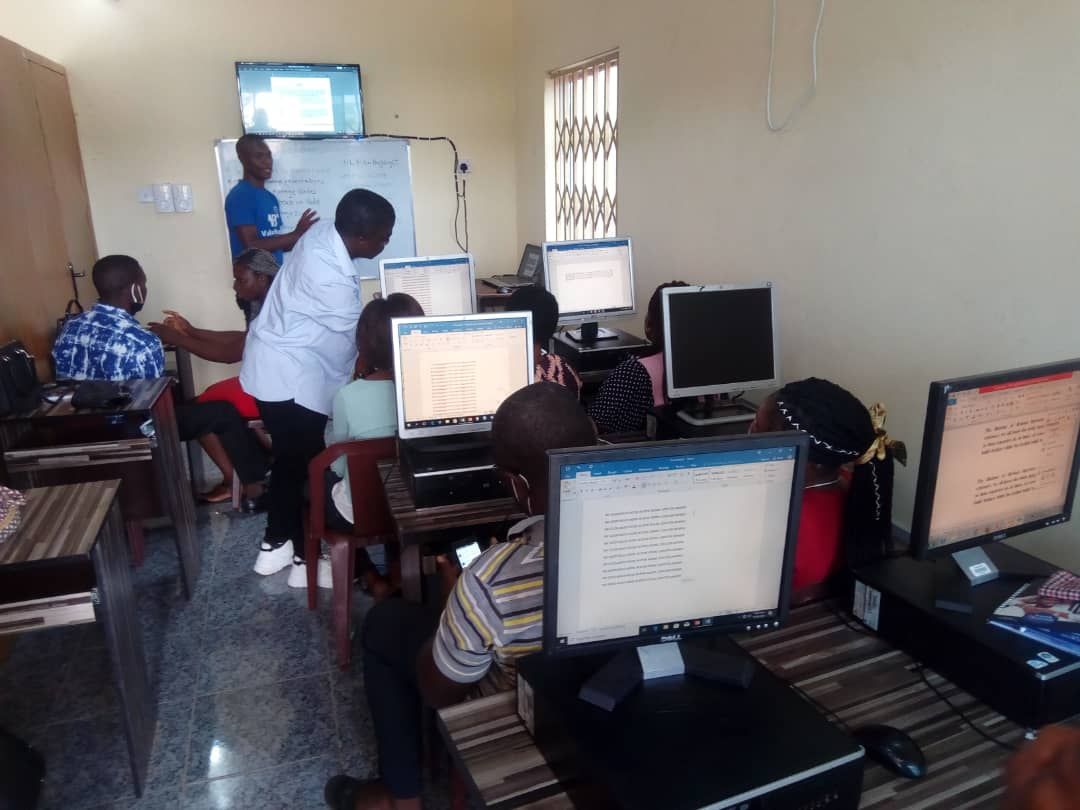 Trainees working in the computer lab